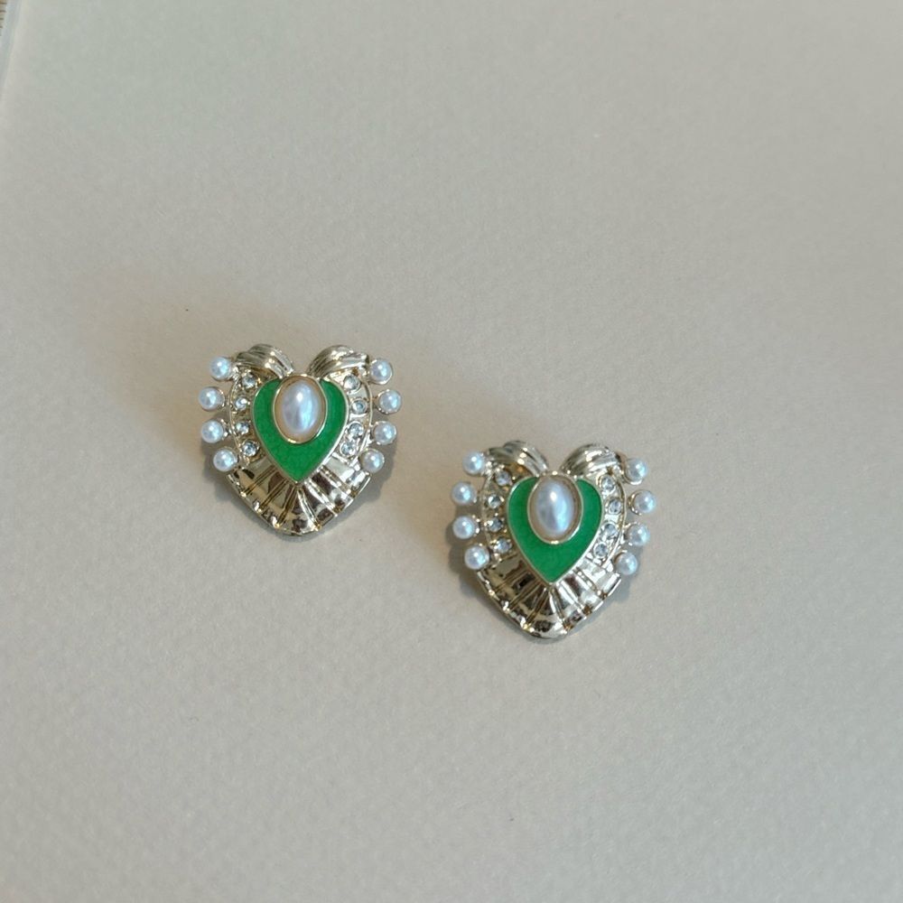 Vintage heart earrings M856